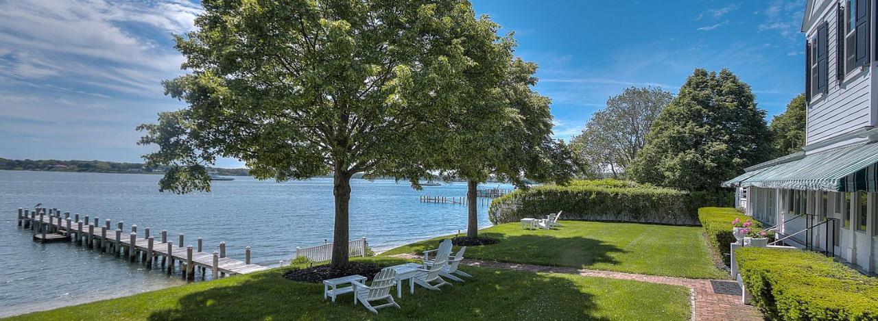 | Harbor Knoll Bed and Breakfast
