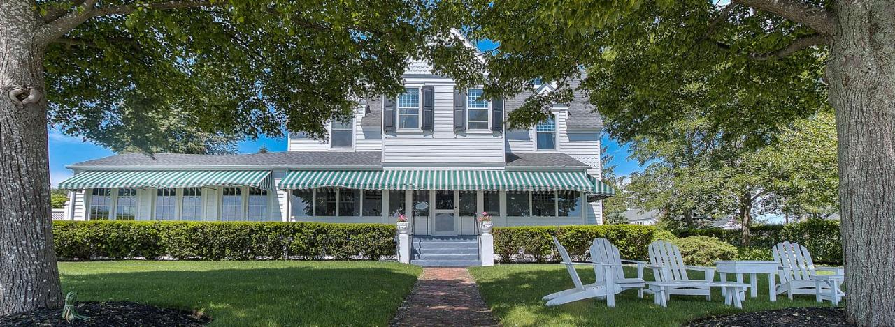 | Harbor Knoll Bed and Breakfast