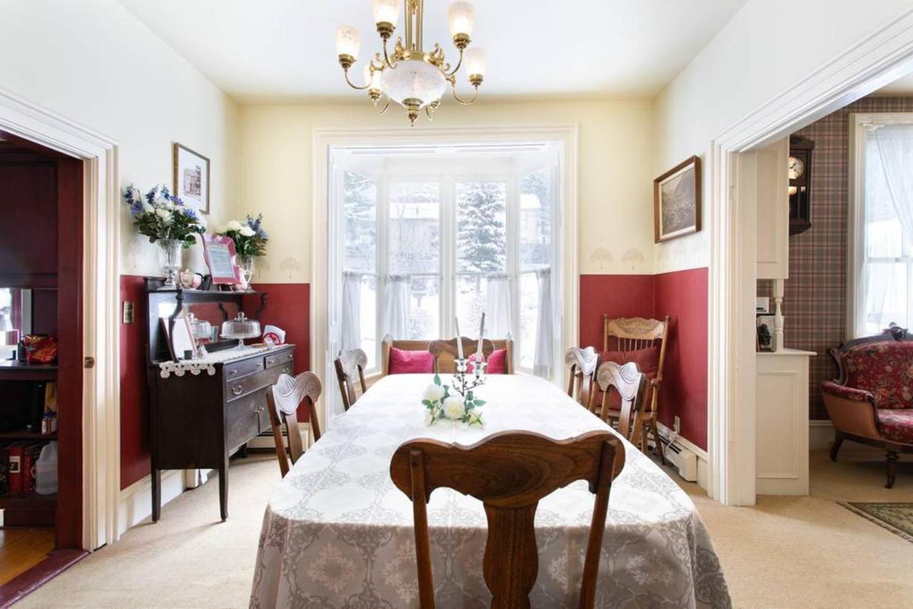 | Rose Street Bed & Breakfast