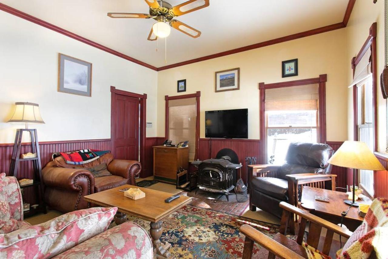 | Rose Street Bed & Breakfast