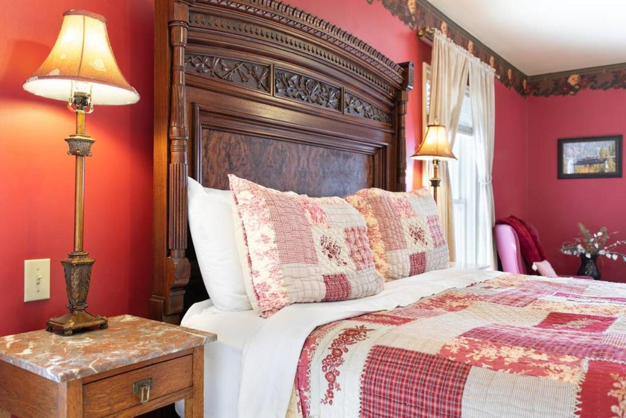 | Rose Street Bed & Breakfast