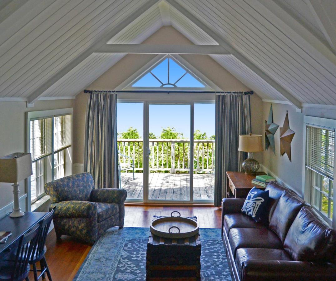One-Bedroom Cottage with Lake View at Basin Harbor