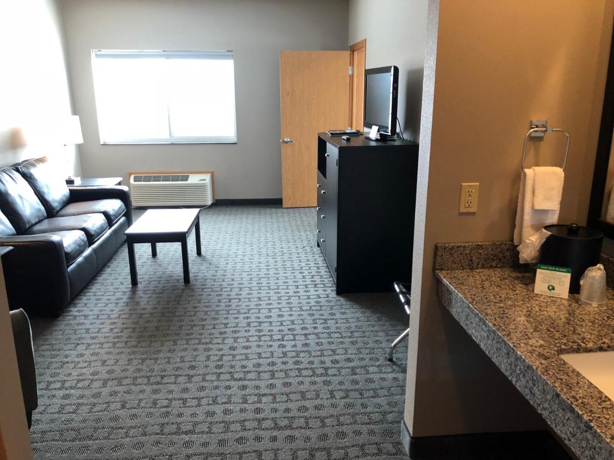 Executive Suite at Okoboji Inn & Suites
