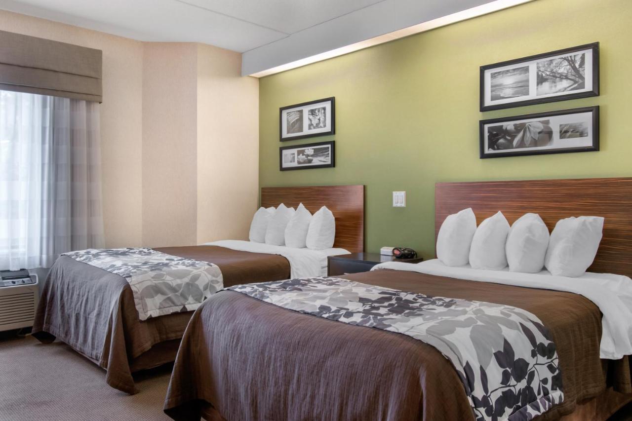 Double Room with Two Double Beds - Non-Smoking at Sleep Inn Carlisle South