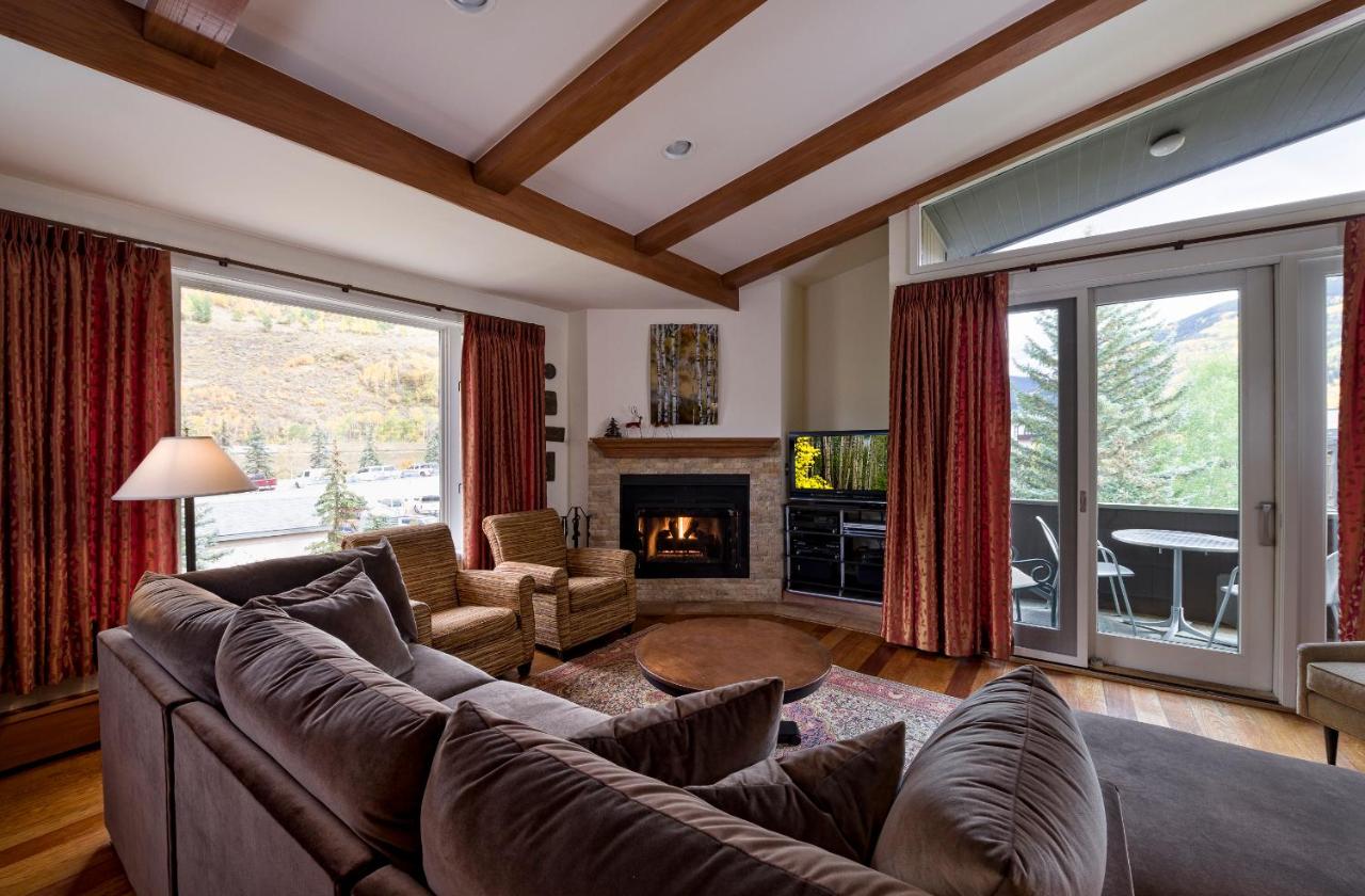 Deluxe Three-Bedroom Apartment at Vail's Mountain Haus