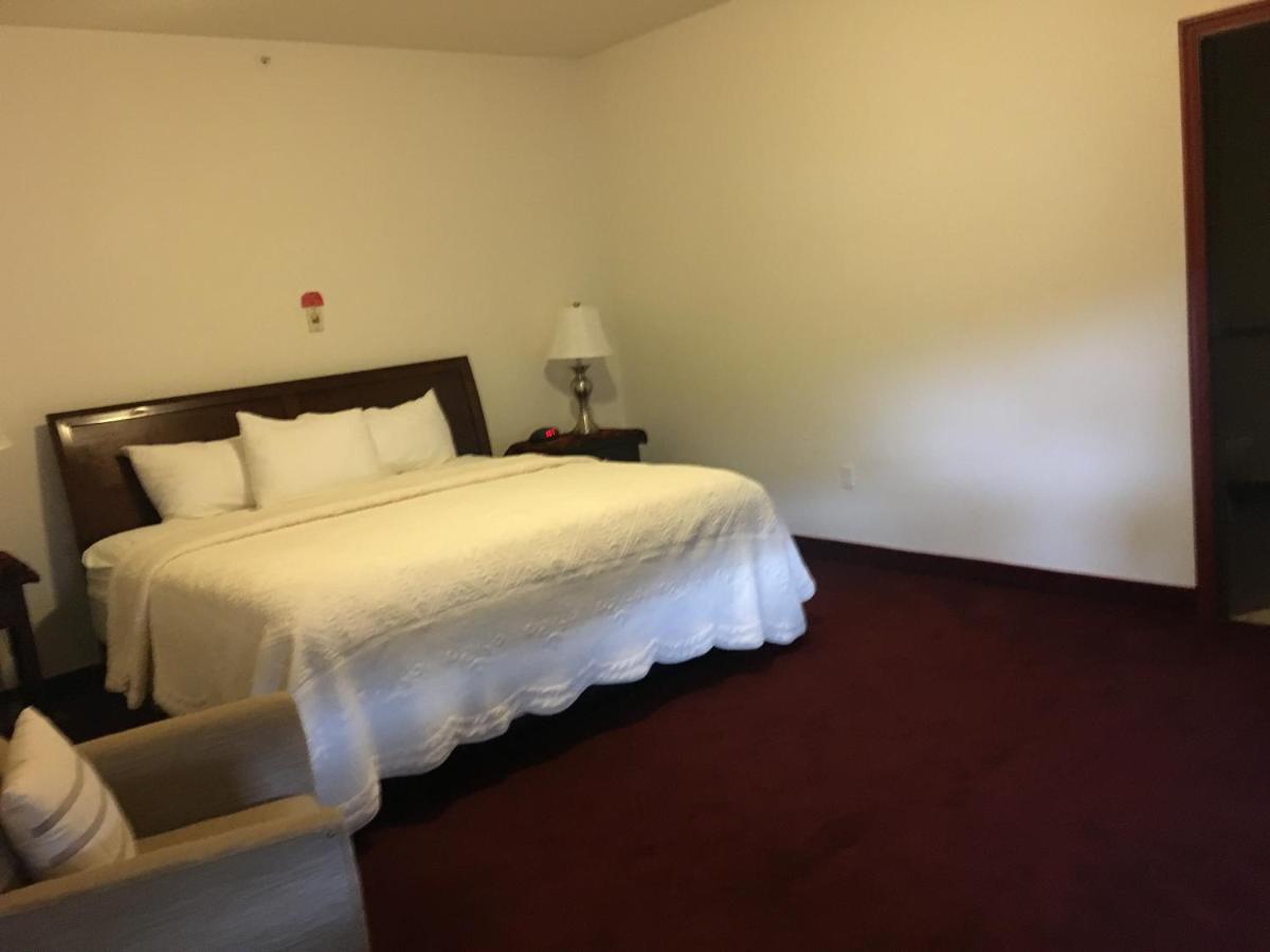 | Greenwood Village Inn & Suites