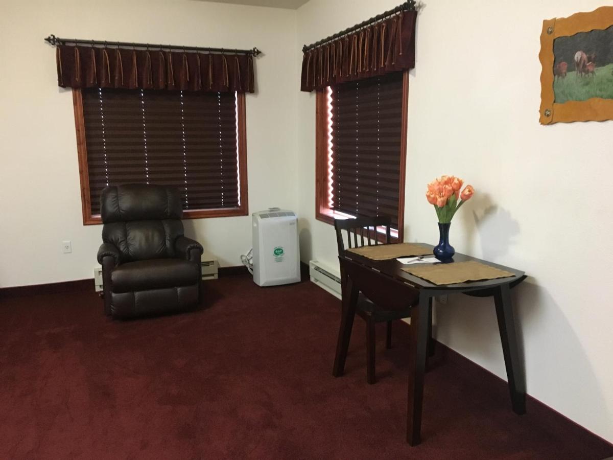 | Greenwood Village Inn & Suites