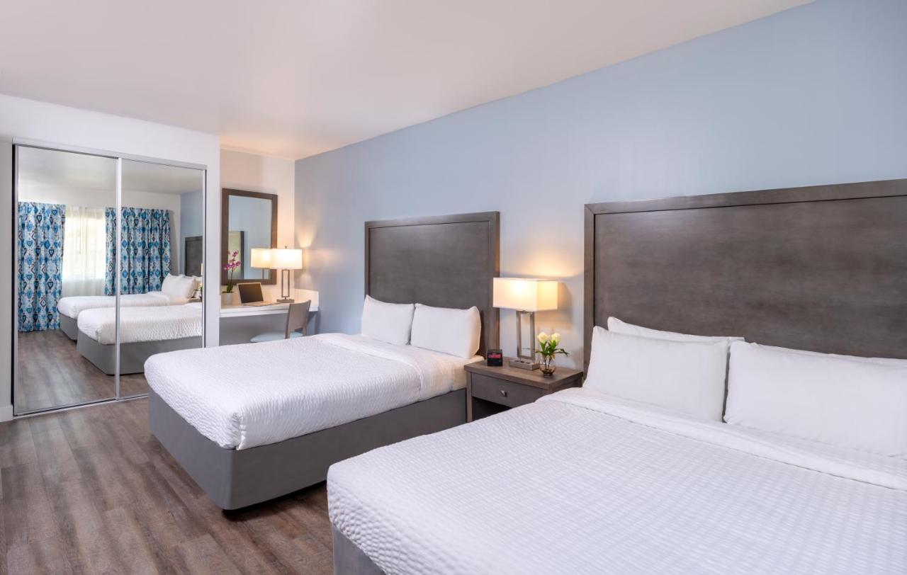 | Beachfront Inn and Suites at Dana Point