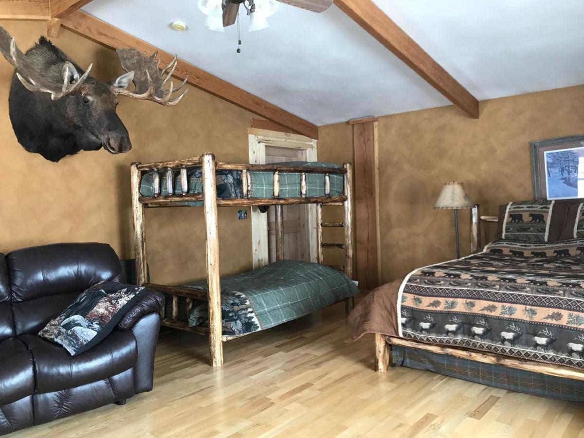 | 4 Bears Bed and Breakfast