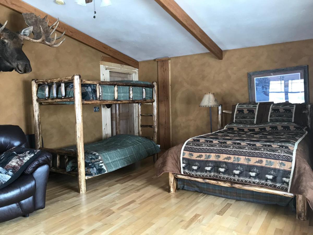 | 4 Bears Bed and Breakfast