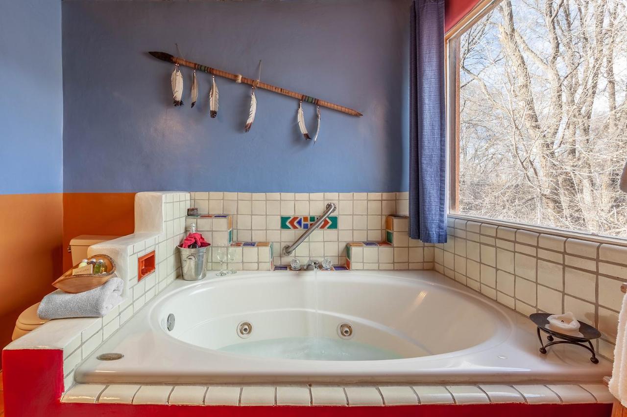 | Adobe and Pines Inn Bed and Breakfast