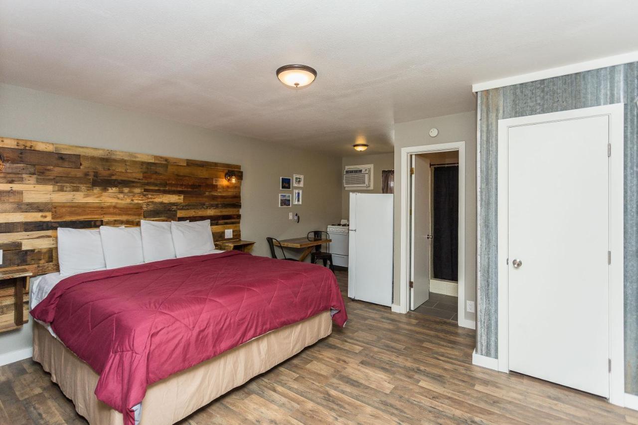 | Apple Creek Cottages