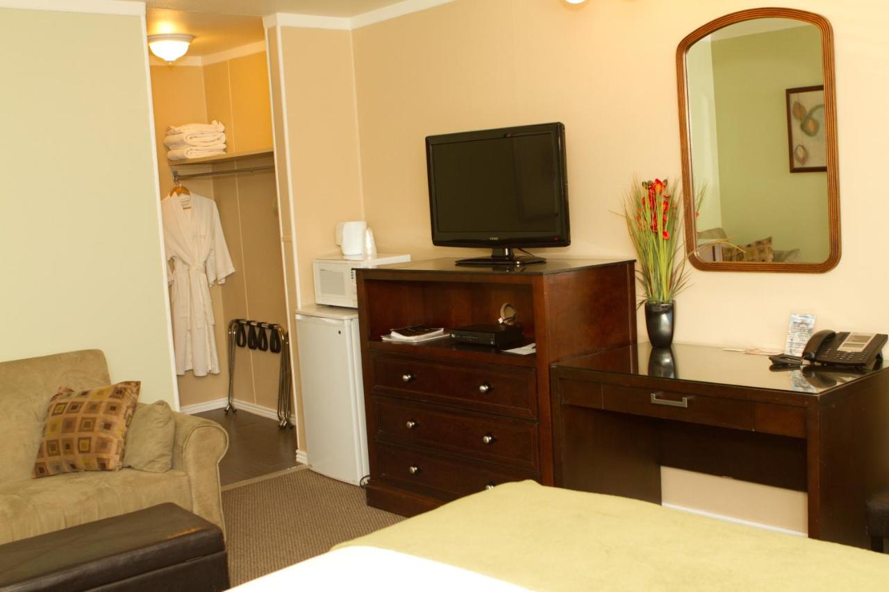 Queen Suite with Sofa Bed - No Pets at Quail Park Lodge, a Canyons Collection Property