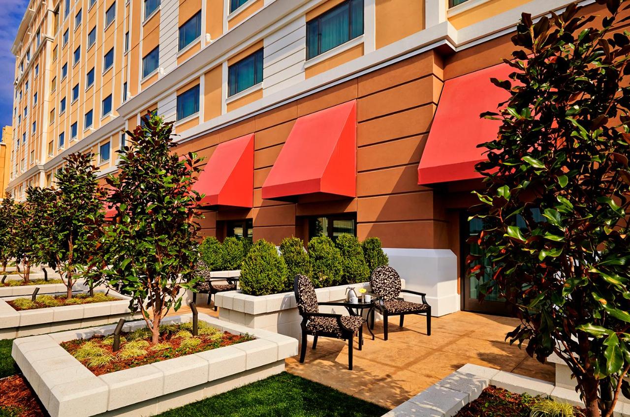 | River City Casino and Hotel