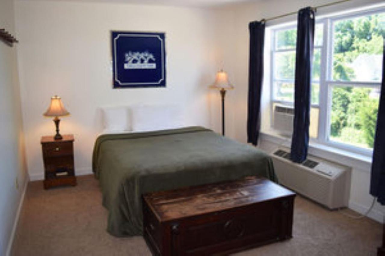 | Main Street Suite House- 5 bedrooms