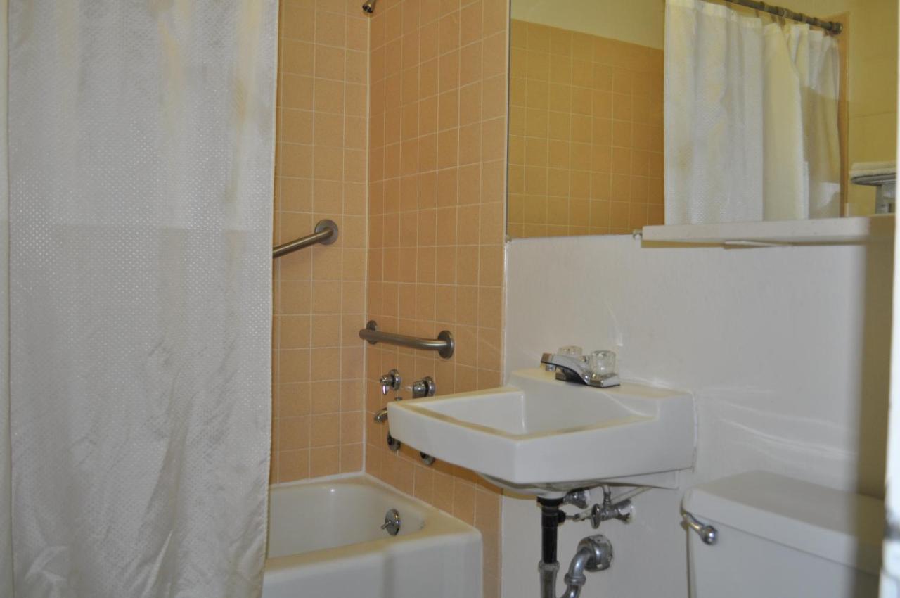  | Budget Inn Express Helena