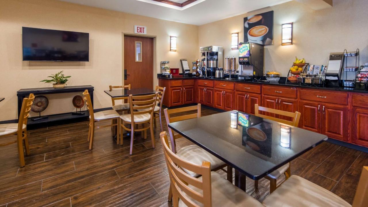  | Best Western Providence-Seekonk Inn