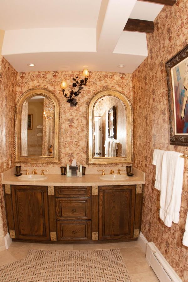 | The Guest House at Keyah Grande