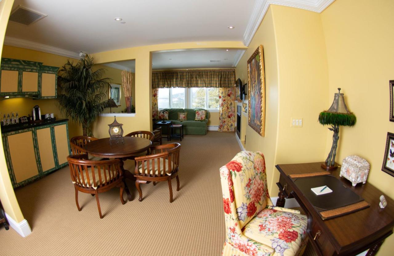 | The Guest House at Keyah Grande