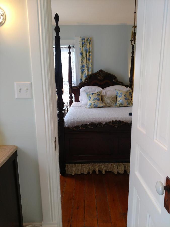 | Lamberson Guest House