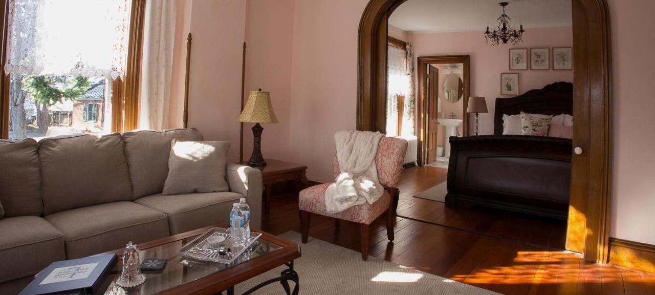 | Lamberson Guest House