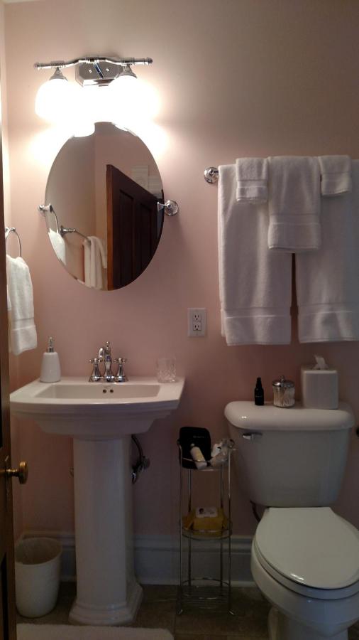 | Lamberson Guest House
