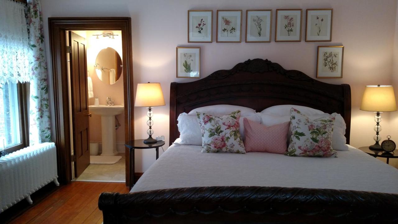 | Lamberson Guest House