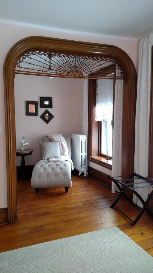 | Lamberson Guest House