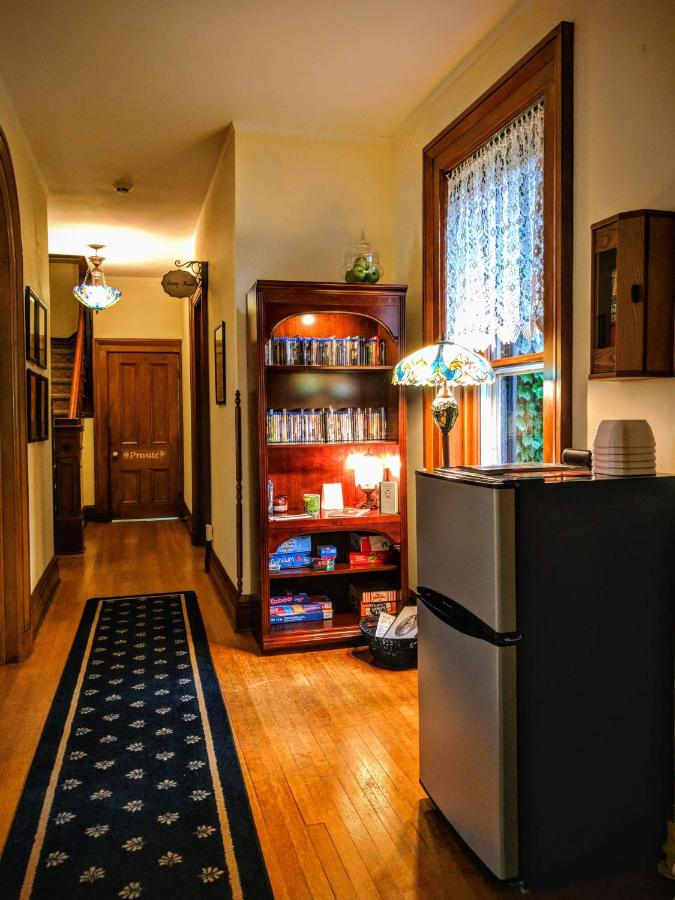 | Lamberson Guest House