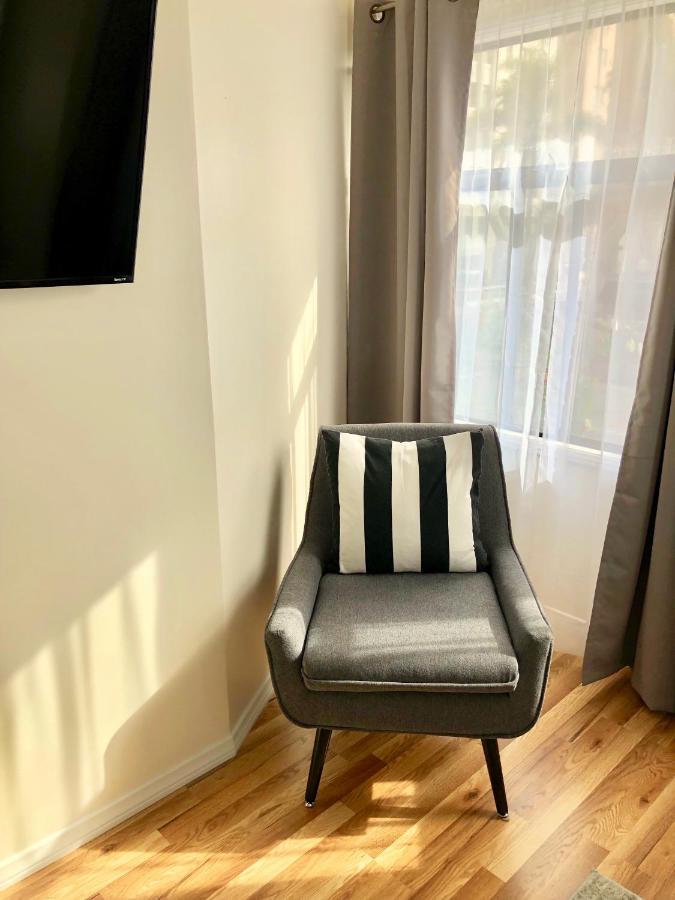  | Hotel Royal