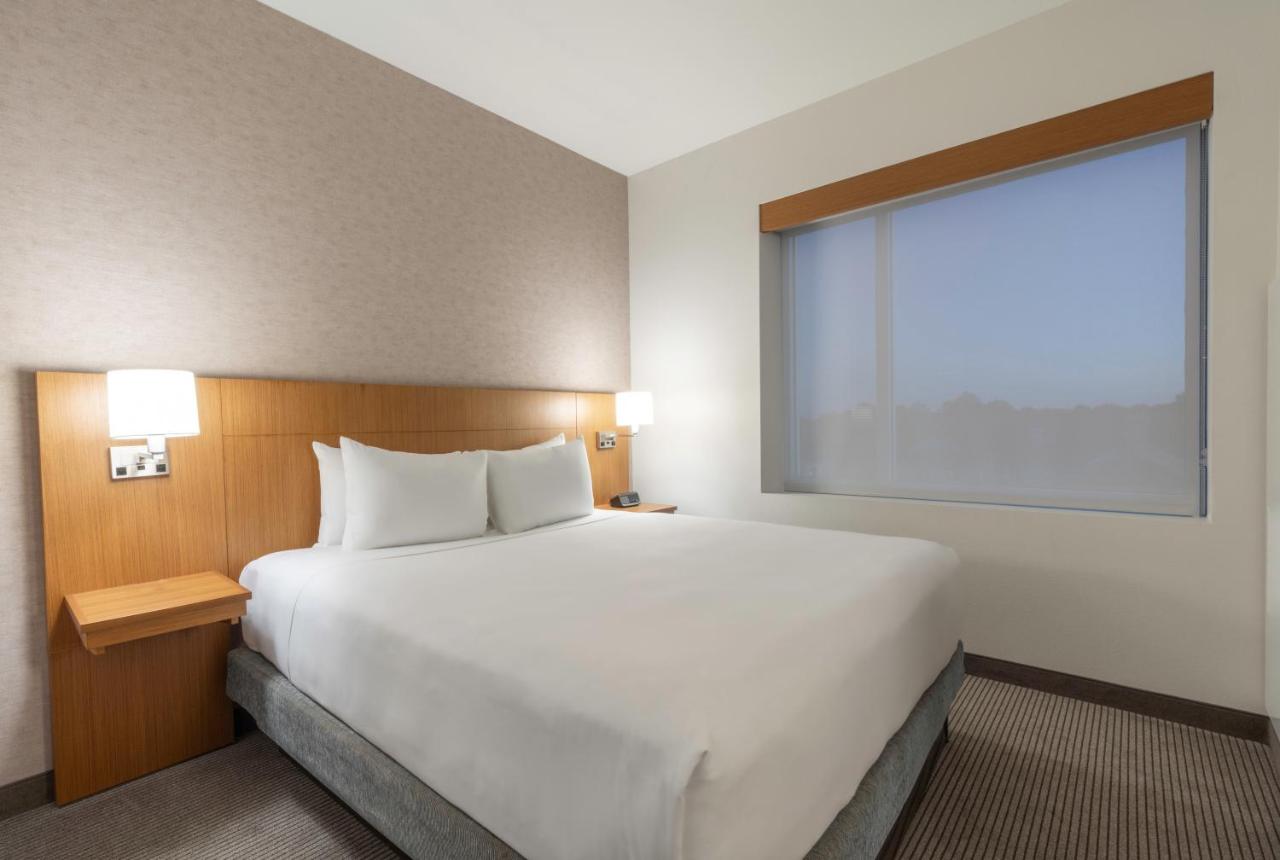  | Hyatt Place Sandestin at Grand Blvd