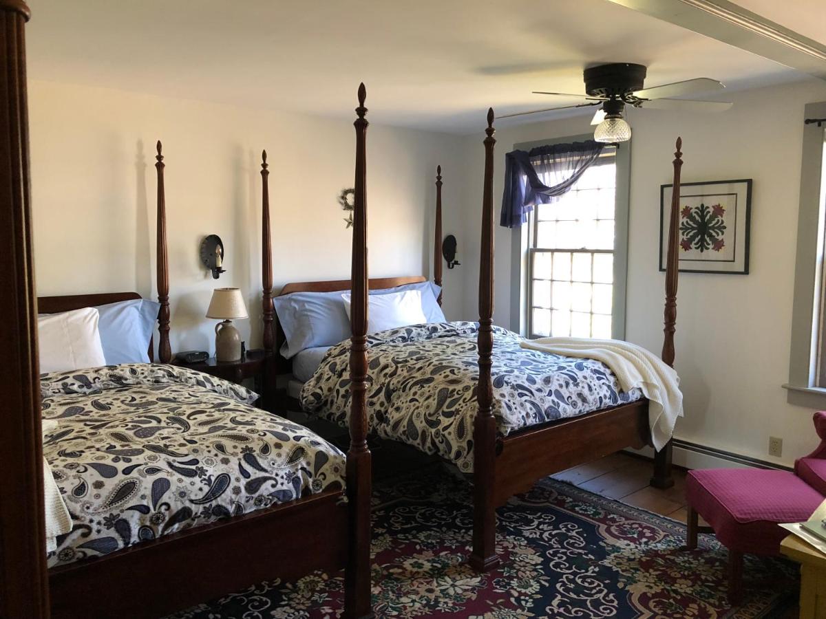 | Riverwind Inn Bed and Breakfast