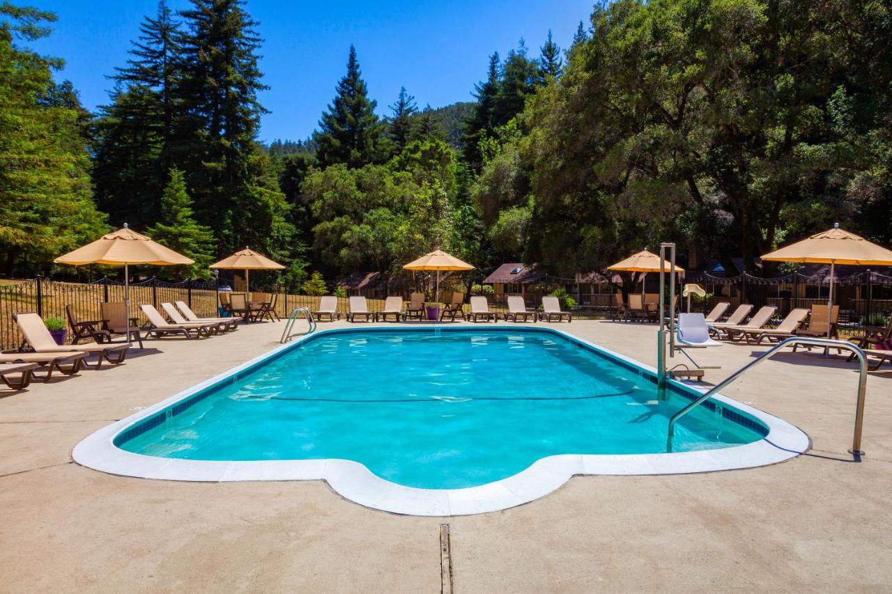 | Big Sur Lodge