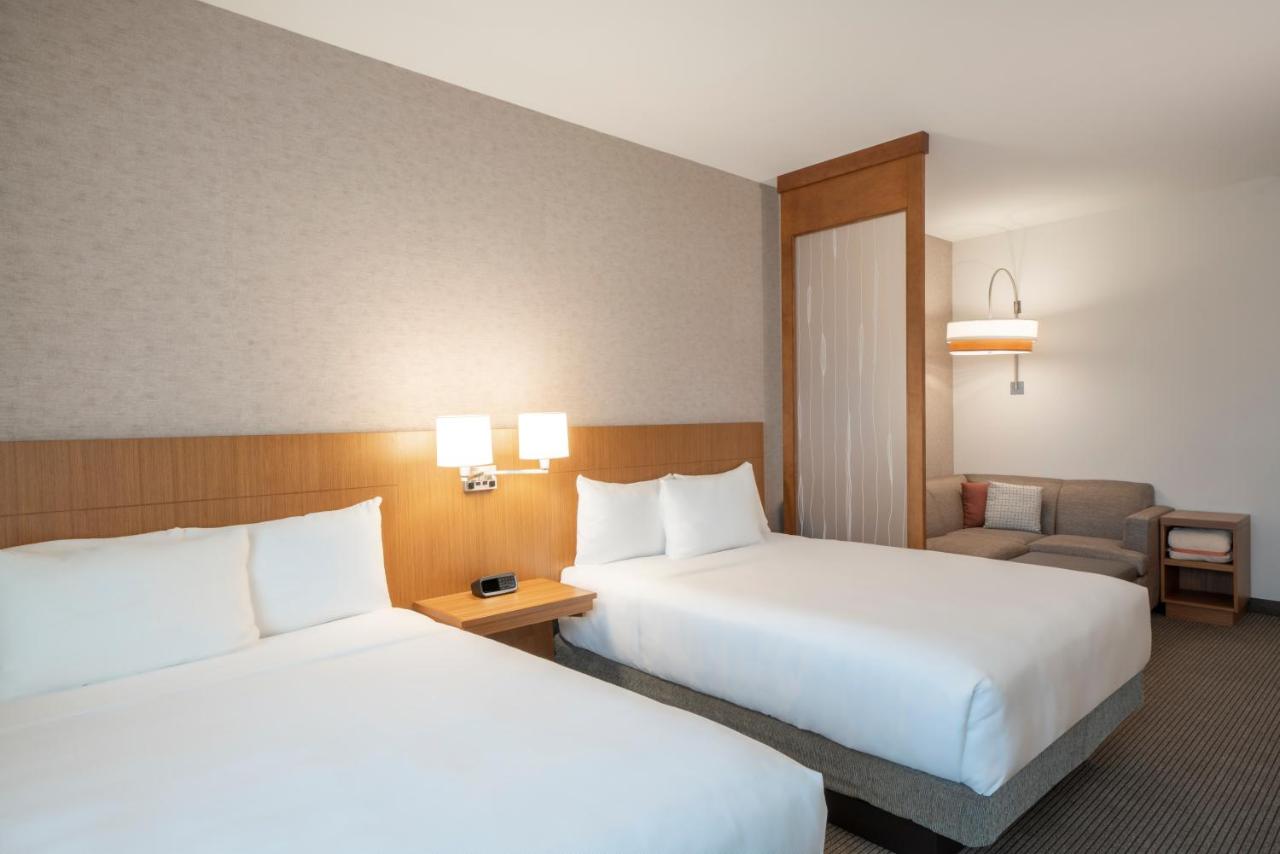 Queen Room With Two Queen Beds (High Floor) at Hyatt Place Sandestin at Grand Boulevard