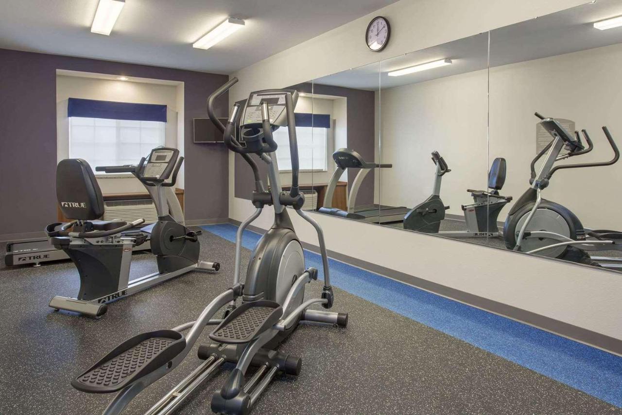 King Room - Non-Smoking at Microtel Inn & Suites by Wyndham College Station