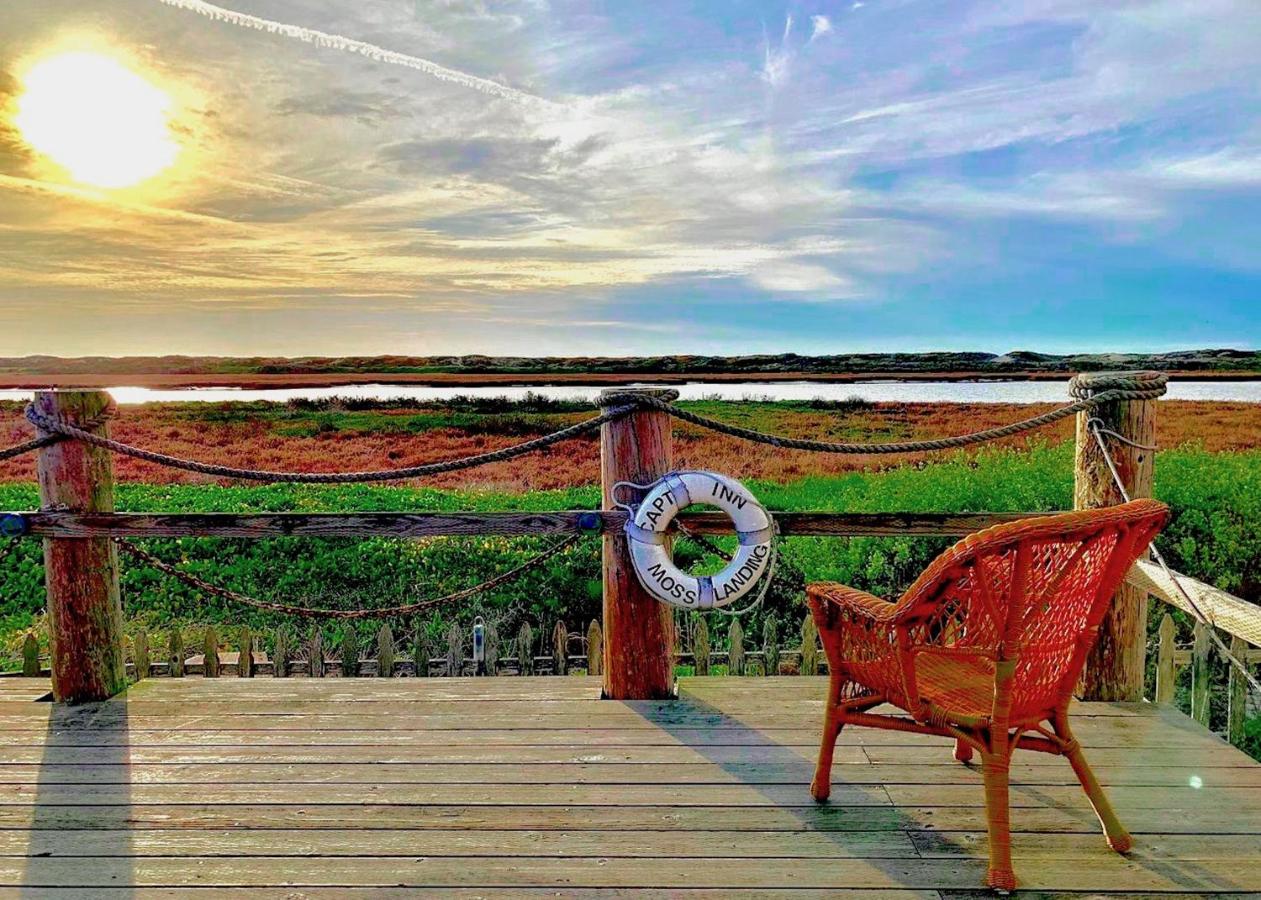 | Captain's Inn at Moss Landing