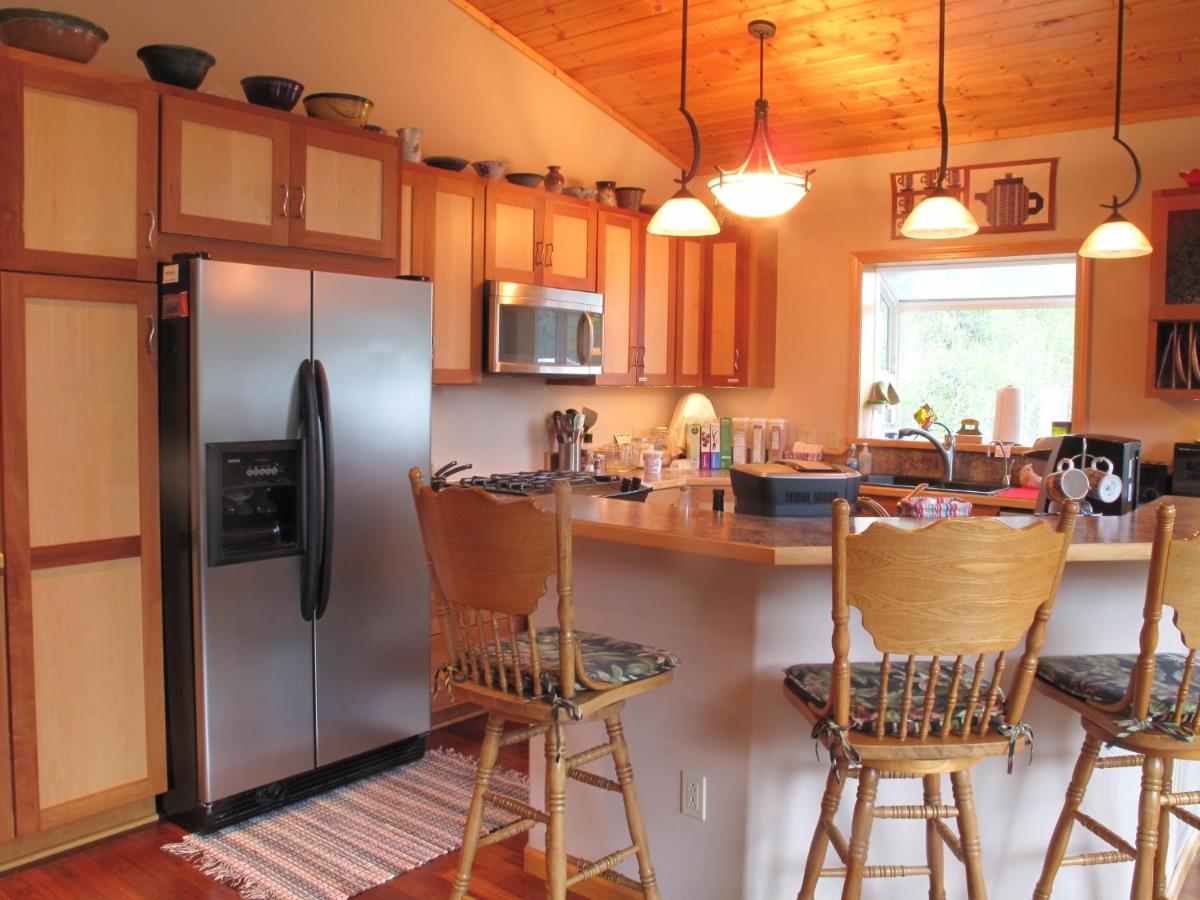  | Glacier Creek Lodging
