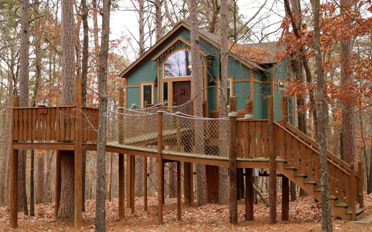 | The Grand Treehouse Resort