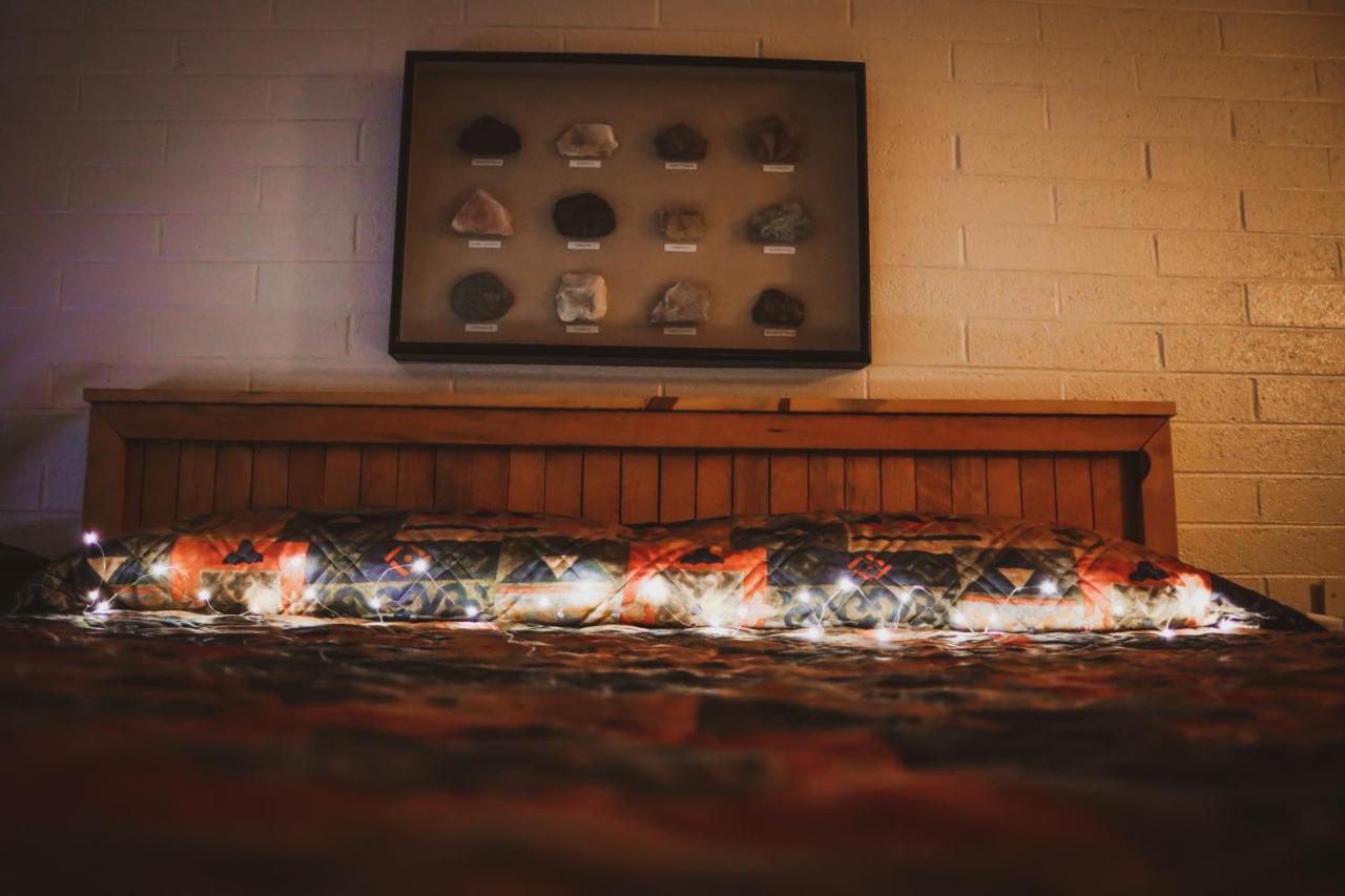 | Grand Canyon Caverns Inn