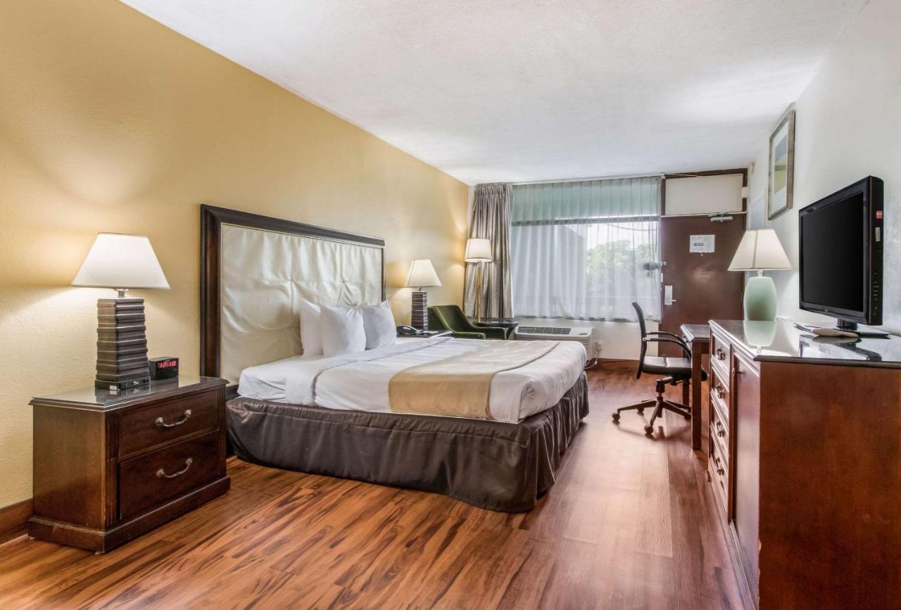 King Room - Non-Smoking at Boca By the Sea