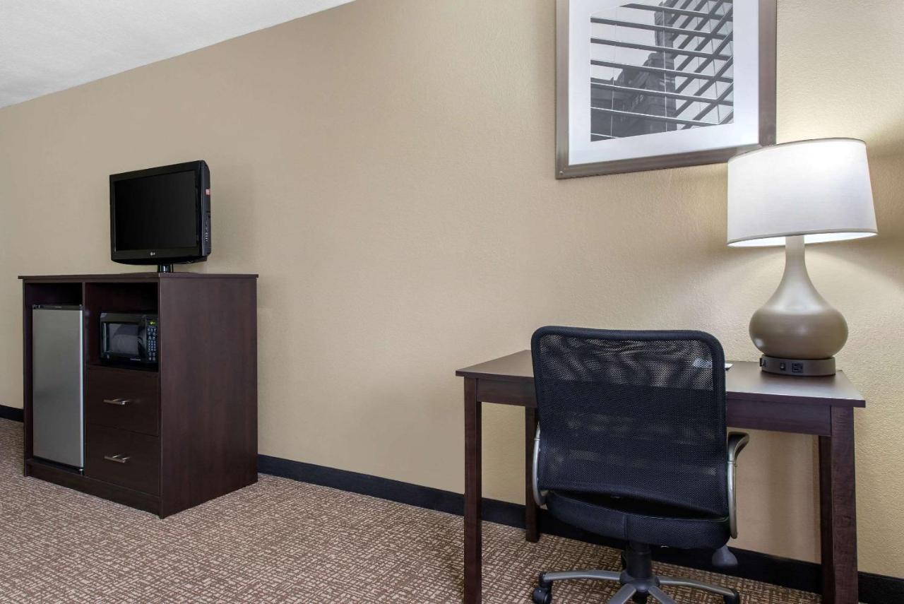 Queen Room with Two Queen Beds - Non-Smoking at Quality Inn & Suites Lebanon I-65