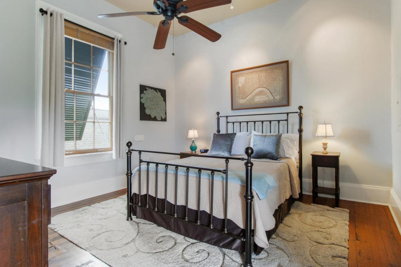 | Auld Sweet Olive Bed and Breakfast