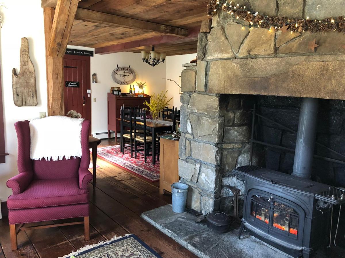 | Riverwind Inn Bed and Breakfast