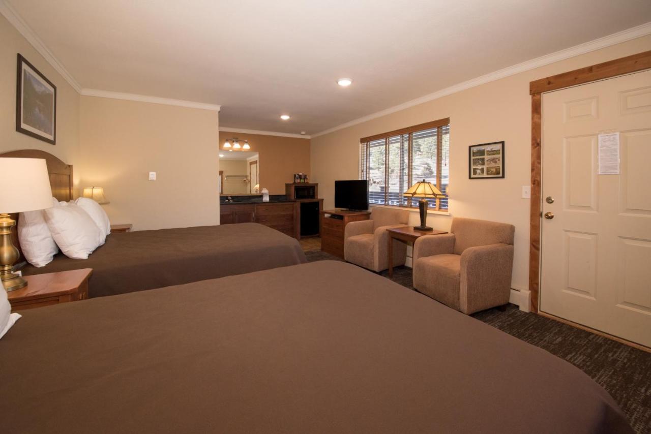  | The Maxwell Inn