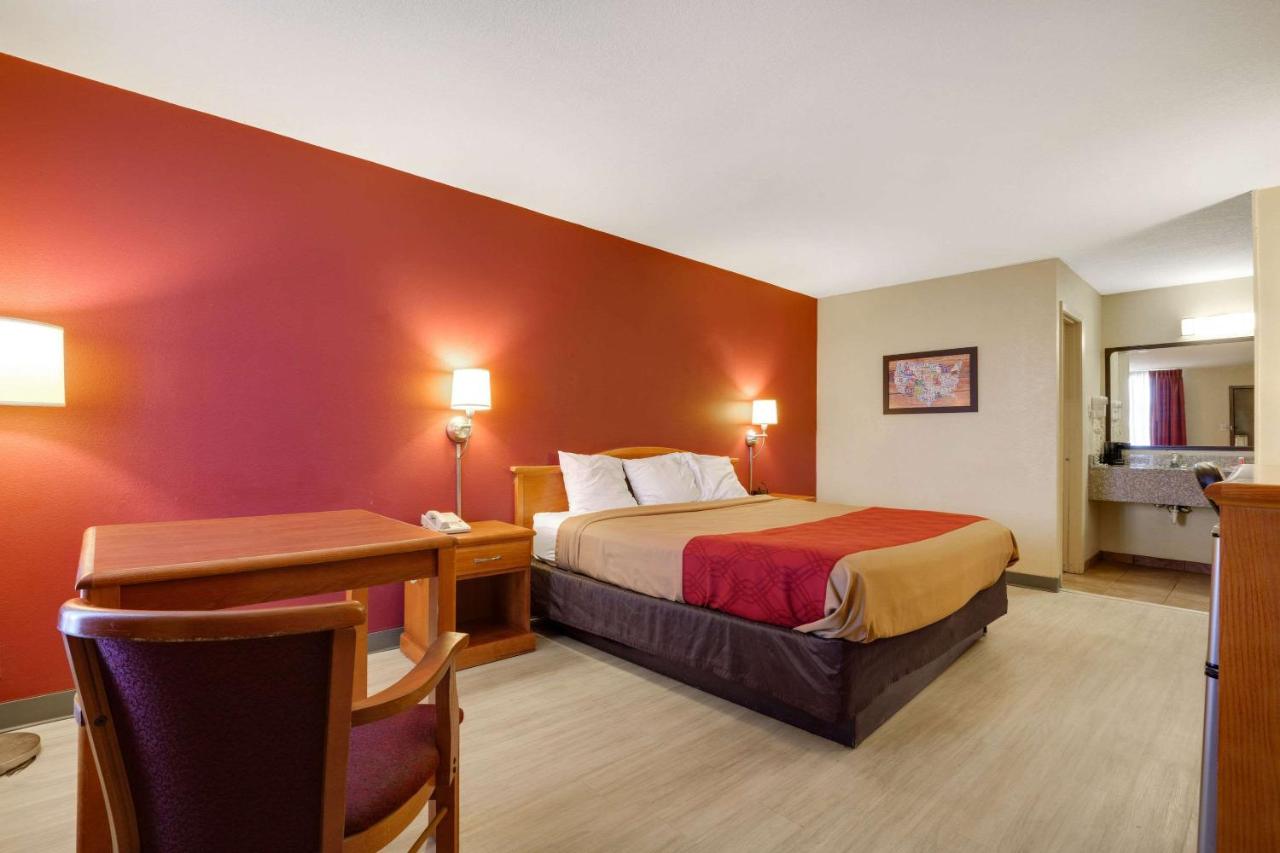 | Mill Tree Inn Millington