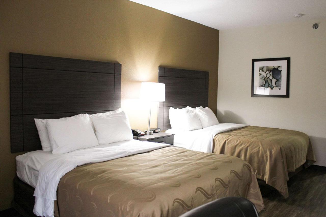 Queen Room with Two Queen Beds - Non-Smoking at Quality Inn Clinton - Knoxville North