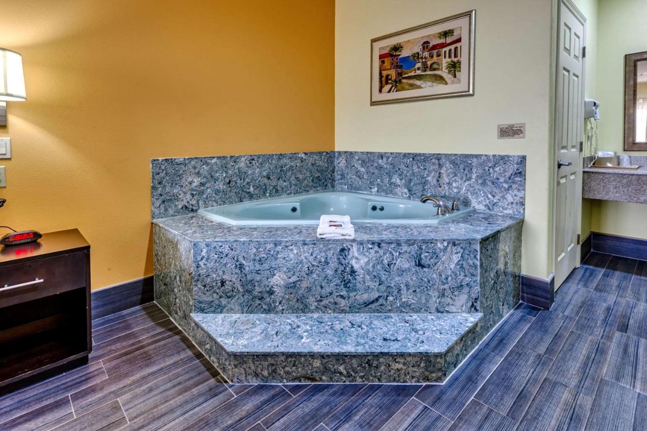  | Quality Inn - Brownsville