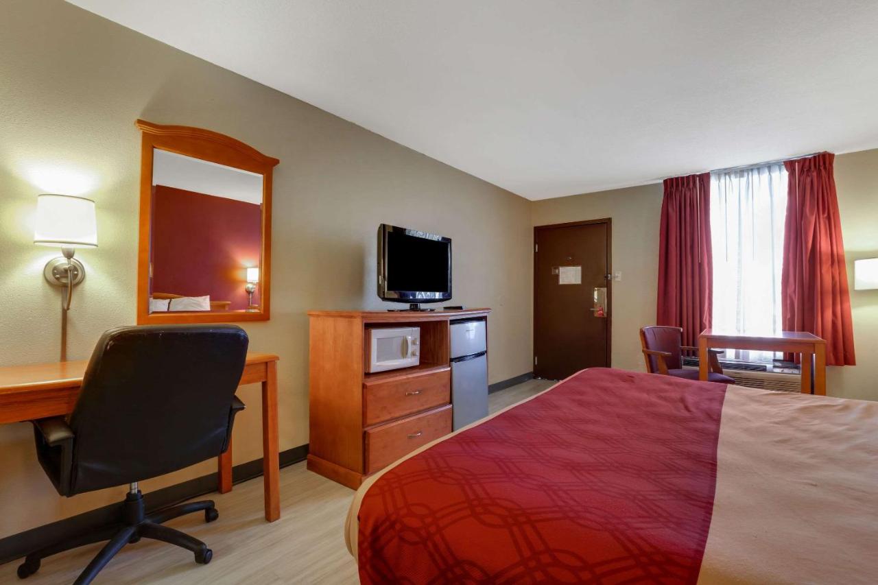 | Mill Tree Inn Millington