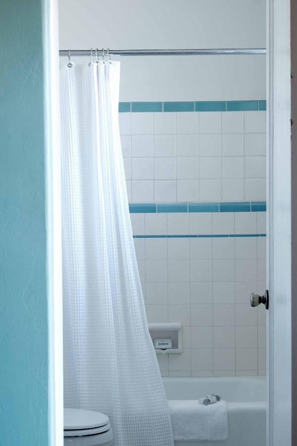  | The Downtown Clifton Hotel