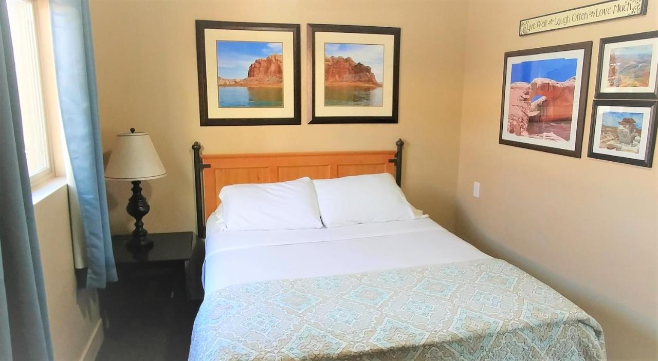  | Lake Powell Motel & Apartments
